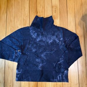 Brandy Melville Black and Gray Top